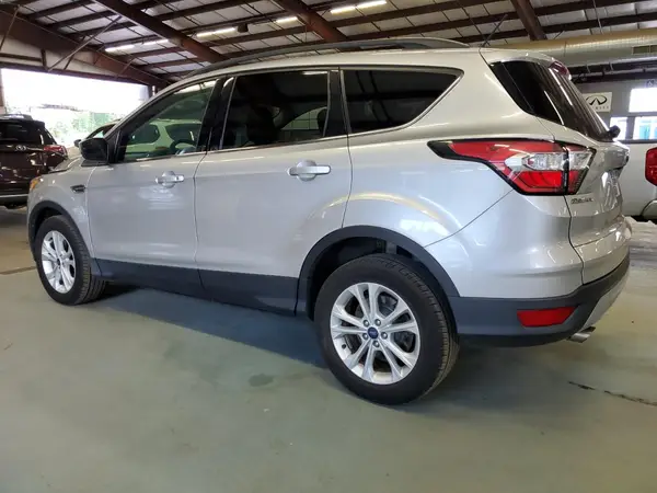 1FMCU9GD8JUB01646 2018 FORD ESCAPE - Image 2