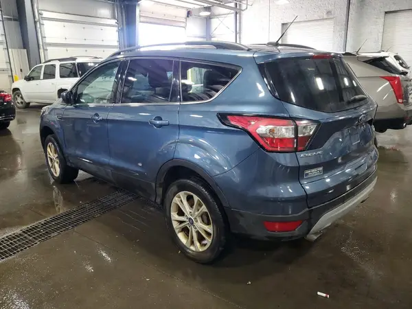 1FMCU9GD8JUB06670 2018 FORD ESCAPE - Image 2