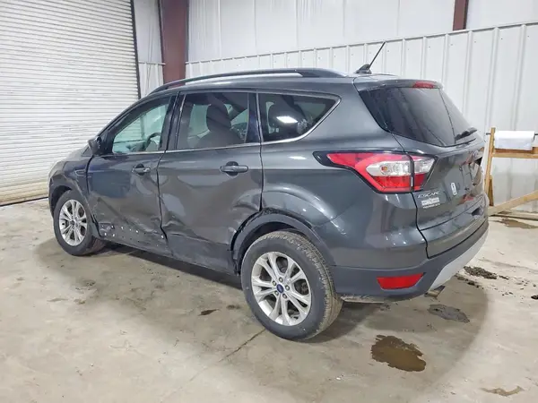 1FMCU9GD8JUB06877 2018 FORD ESCAPE - Image 2