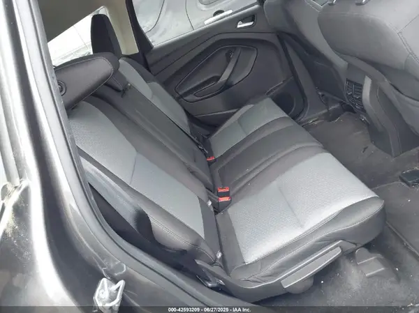 1FMCU9GD8JUB07284 2018 FORD ESCAPE - Image 8