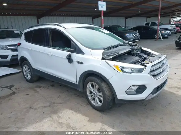 1FMCU9GD8JUB14607 2018 FORD ESCAPE - Image 1