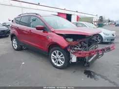 1FMCU9GD8JUB14803 2018 FORD ESCAPE