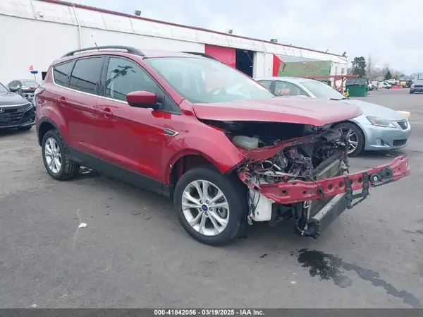 1FMCU9GD8JUB14803 2018 FORD ESCAPE - Image 1