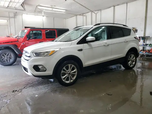 1FMCU9GD8JUB26952 2018 FORD ESCAPE - Image 1