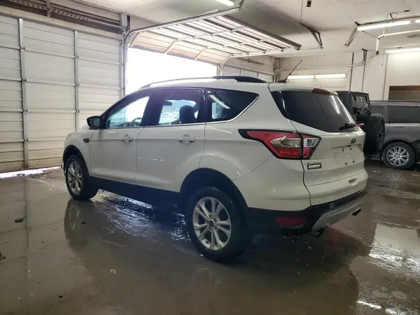 1FMCU9GD8JUB26952 2018 FORD ESCAPE - Image 2