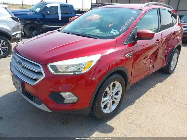 1FMCU9GD8JUB42259 2018 FORD ESCAPE - Image 2