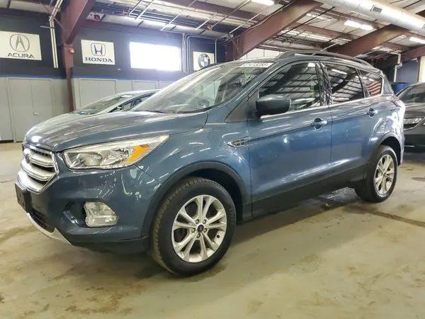 1FMCU9GD8JUB45646 2018 FORD ESCAPE - Image 1