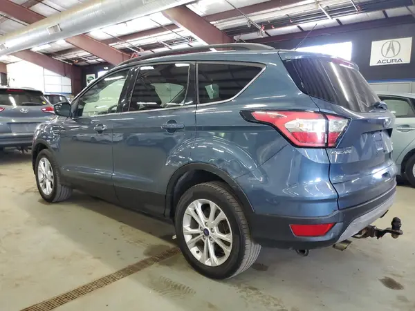 1FMCU9GD8JUB45646 2018 FORD ESCAPE - Image 2