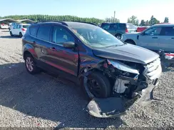 1FMCU9GD8JUB45758 2018 FORD ESCAPE