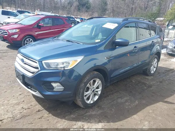 1FMCU9GD8JUB59417 2018 FORD ESCAPE - Image 2