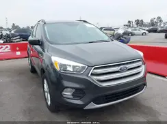1FMCU9GD8JUB61099 2018 FORD ESCAPE