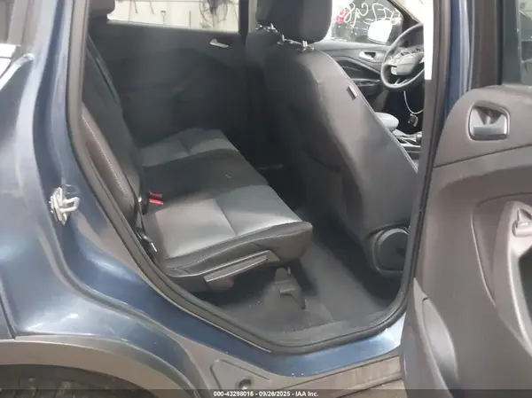 1FMCU9GD8JUB66187 2018 FORD ESCAPE - Image 8