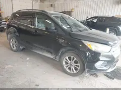 1FMCU9GD8JUB71597 2018 FORD ESCAPE