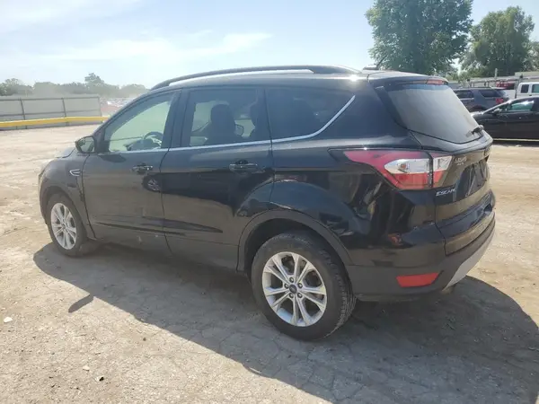 1FMCU9GD8JUB75679 2018 FORD ESCAPE - Image 2