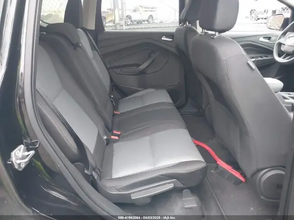 1FMCU9GD8JUB78243 2018 FORD ESCAPE - Image 8