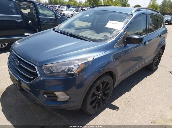 1FMCU9GD8JUB83698 2018 FORD ESCAPE - Image 2