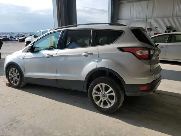 1FMCU9GD8JUB84155 2018 FORD ESCAPE - Image 2