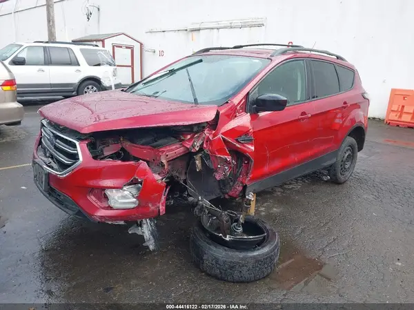 1FMCU9GD8JUB84639 2018 FORD ESCAPE - Image 2