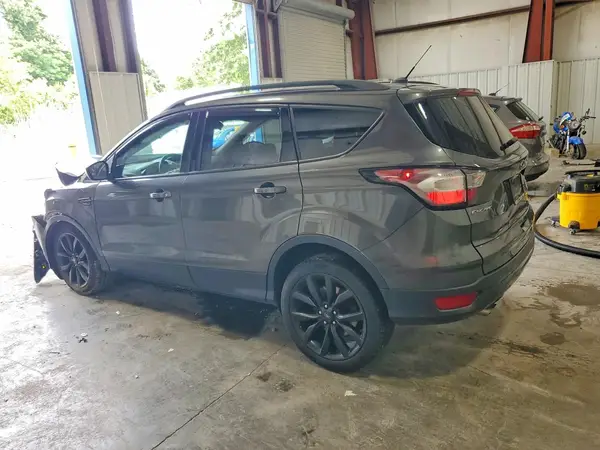 1FMCU9GD8JUB92854 2018 FORD ESCAPE - Image 2