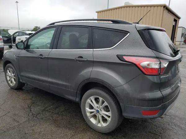 1FMCU9GD8JUC01679 2018 FORD ESCAPE - Image 2