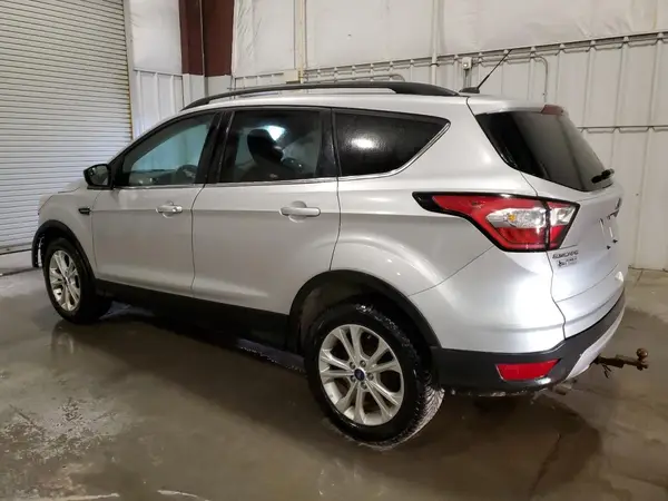 1FMCU9GD8JUC11032 2018 FORD ESCAPE - Image 2