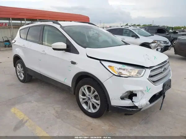 1FMCU9GD8JUC12746 2018 FORD ESCAPE - Image 1