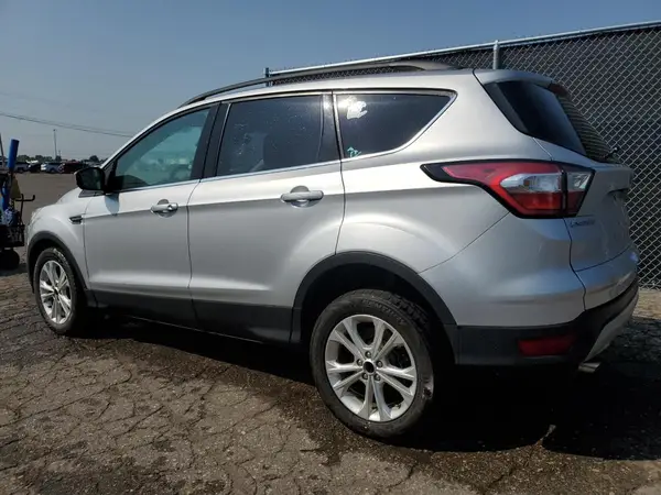 1FMCU9GD8JUC12987 2018 FORD ESCAPE - Image 2