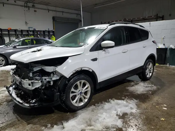 1FMCU9GD8JUC13086 2018 FORD ESCAPE - Image 1