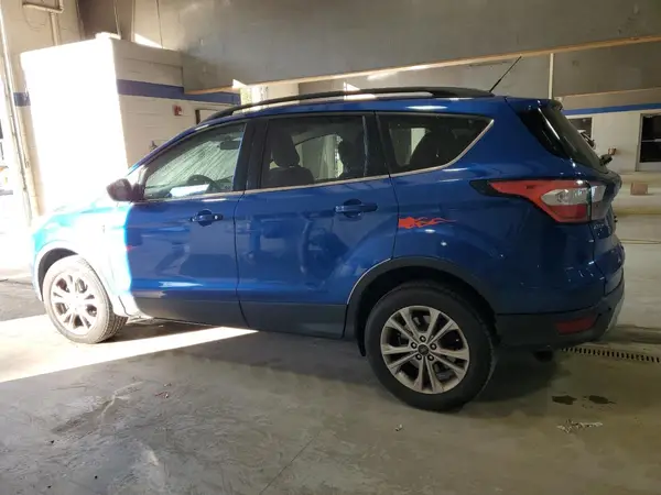 1FMCU9GD8JUC38389 2018 FORD ESCAPE - Image 2