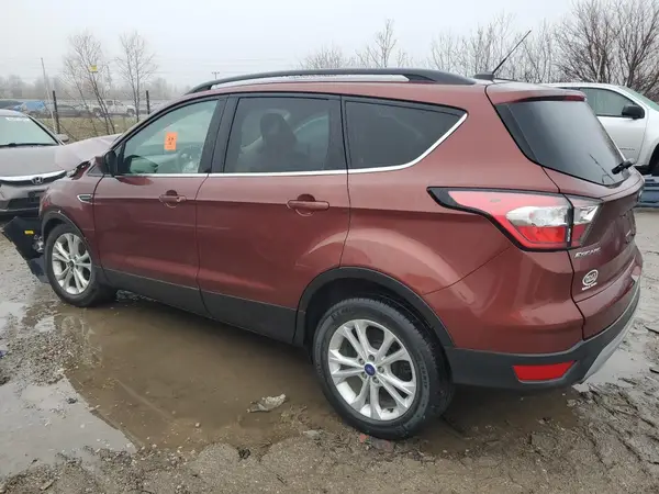 1FMCU9GD8JUC40448 2018 FORD ESCAPE - Image 2
