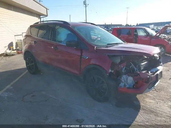 1FMCU9GD8JUC60103 2018 FORD ESCAPE - Image 1