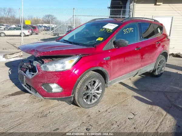 1FMCU9GD8JUC60103 2018 FORD ESCAPE - Image 2