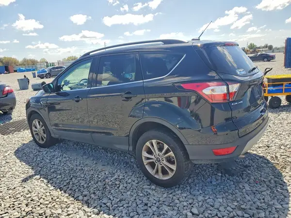 1FMCU9GD8JUC73837 2018 FORD ESCAPE - Image 2