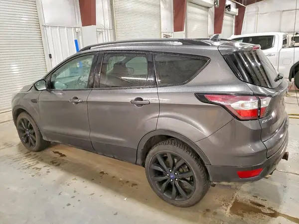 1FMCU9GD8JUD02740 2018 FORD ESCAPE - Image 2
