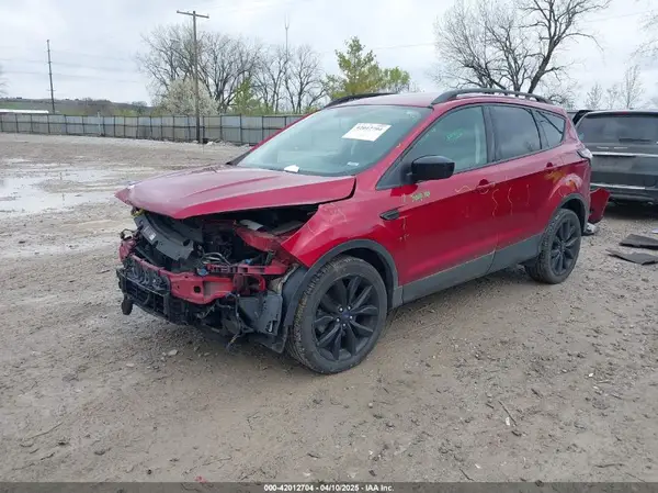 1FMCU9GD8JUD17741 2018 FORD ESCAPE - Image 2