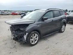 1FMCU9GD8JUD17769 2018 FORD ESCAPE