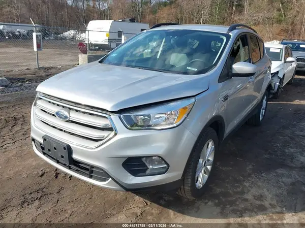 1FMCU9GD8JUD24897 2018 FORD ESCAPE - Image 2