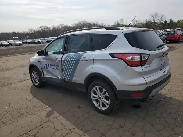 1FMCU9GD8JUD24947 2018 FORD ESCAPE - Image 2
