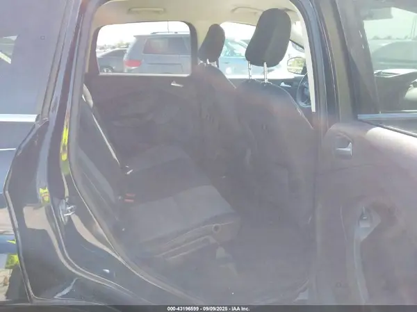 1FMCU9GD8JUD27685 2018 FORD ESCAPE - Image 8