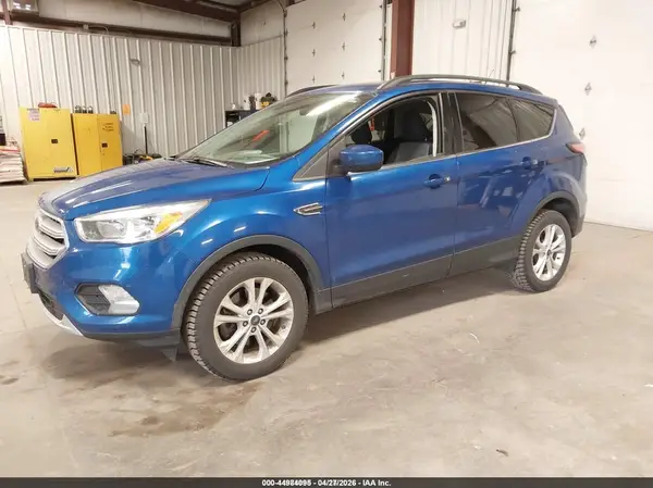 1FMCU9GD8JUD31056 2018 FORD ESCAPE - Image 2