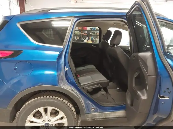 1FMCU9GD8JUD31056 2018 FORD ESCAPE - Image 8