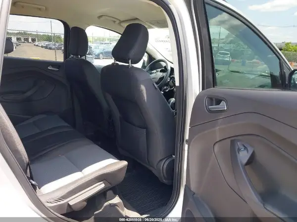 1FMCU9GD8JUD46236 2018 FORD ESCAPE - Image 8