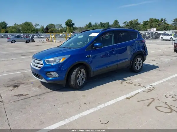1FMCU9GD8JUD49721 2018 FORD ESCAPE - Image 2