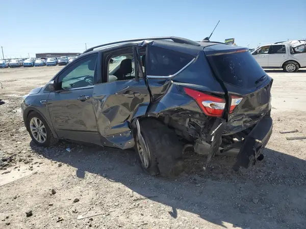 1FMCU9GD8JUD58290 2018 FORD ESCAPE - Image 2