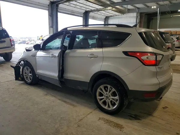 1FMCU9GD8JUD59813 2018 FORD ESCAPE - Image 2