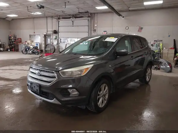 1FMCU9GD8KUA00320 2019 FORD ESCAPE - Image 2