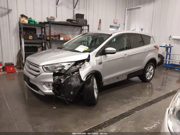 1FMCU9GD8KUA05257 2019 FORD ESCAPE - Image 2