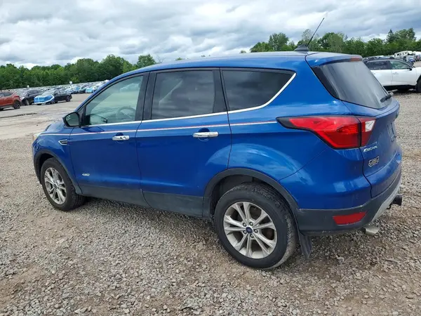 1FMCU9GD8KUA08823 2019 FORD ESCAPE - Image 2