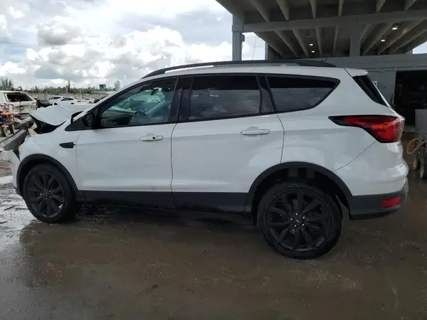 1FMCU9GD8KUA08983 2019 FORD ESCAPE - Image 2