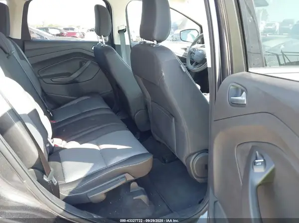 1FMCU9GD8KUA16923 2019 FORD ESCAPE - Image 8